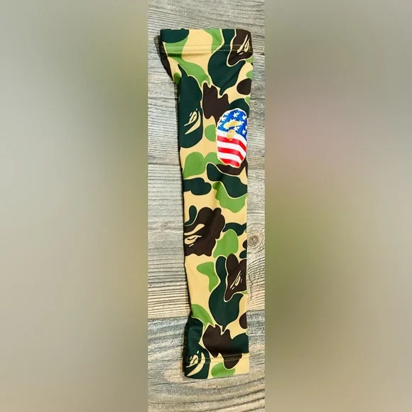 BAPE X ADIDAS’S AUTHENTIC ATHLETIC CAMO ARM SLEEVE PAIR - Picture 9 of 12